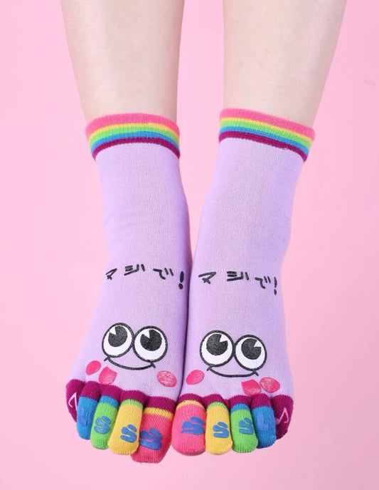 Calcetines con dedos de colores
