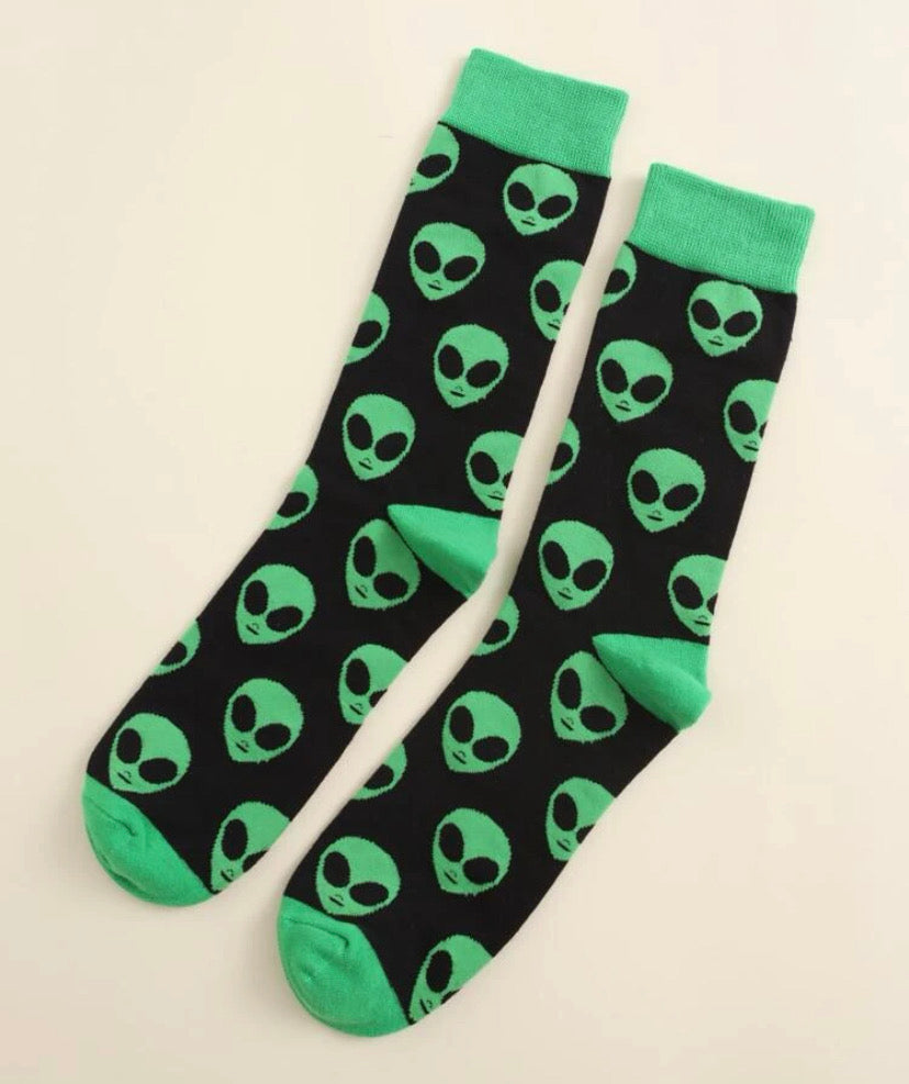 Calcetines con estampado de extraterrestres